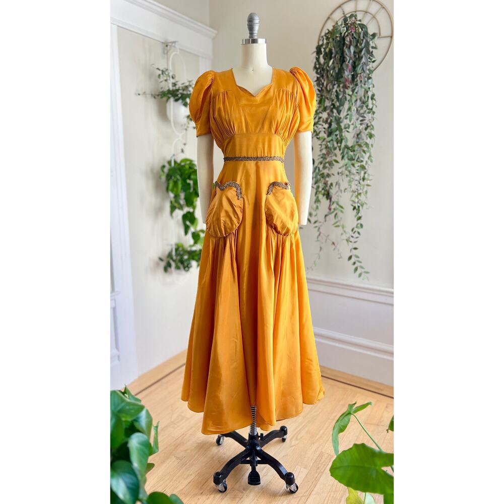 Vintage 1940s Gown 40s Gold Yellow Sweetheart Formal Evening Party Maxi Dress - Picture 5 of 13